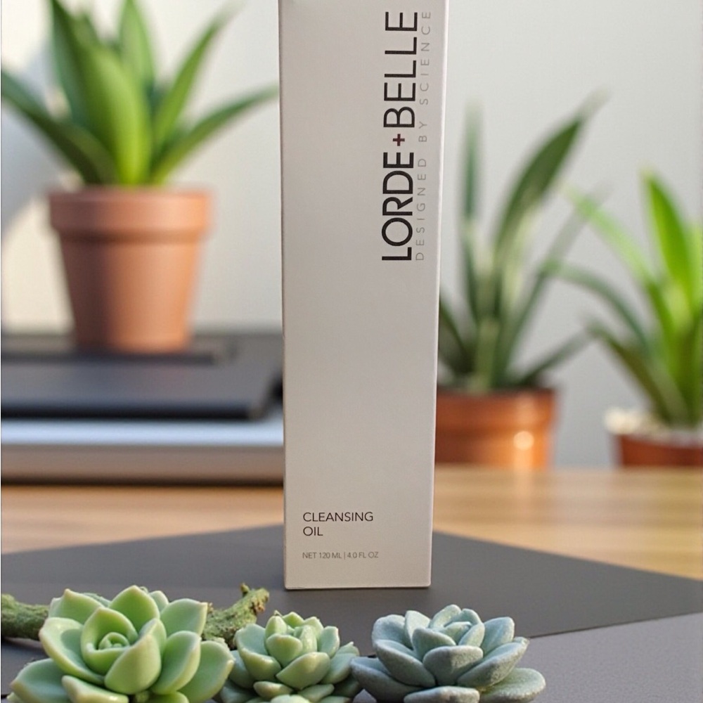 Cleansing Oil - White